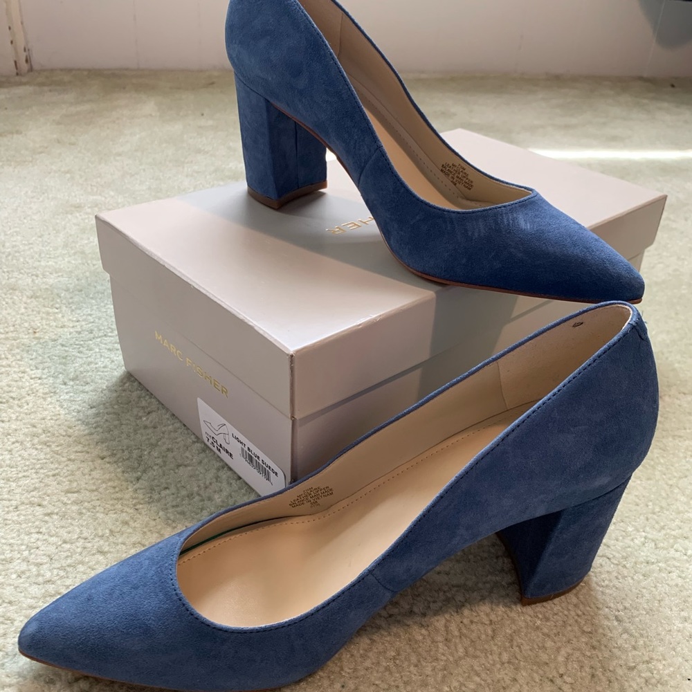 NEW IN BOX Marc Fisher blue suede block heels